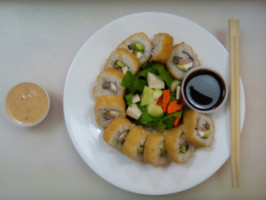 Taito Sushi inside