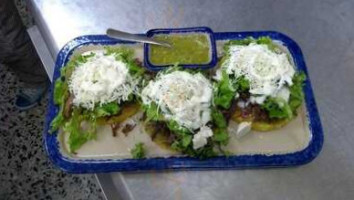 Zócalo Sazón Mexicano food