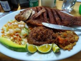 La Gran Parrilla Colombiana food