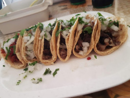 Tacos El Güero inside