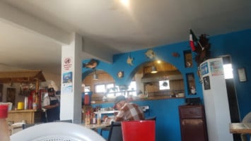 Mariscos Meños food