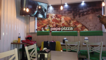 Pepe Pizza Niños Heroes inside