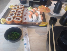 Hanami Sushi-rutilo food