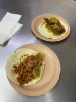 Tacos Roy inside