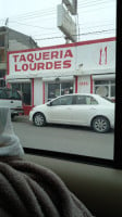 Taqueria Lourdes outside