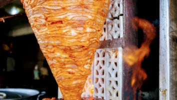 Tacos El Kuñadito food