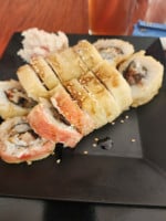 Koto Sushi Campestre food