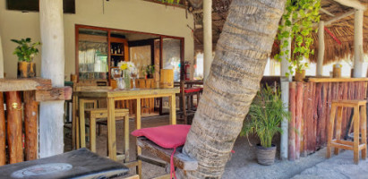 The Hot Corner Holbox food