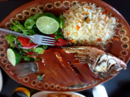 Mariscos Zavala food