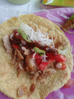 Los Hizaches Carnitas Estilo Michoacán food