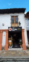 Kim Cocina Panasiática outside