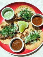 Los Cuates Mexican food