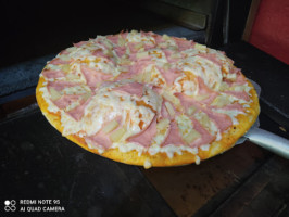 Pizza Nápoles food