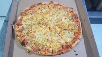 Italian Pizza Ibarra food