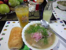 Encebollados Salomón food