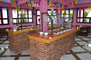 Buffet Las Margaritas food