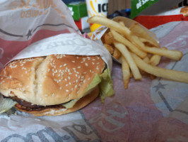 Carl's Jr. México food