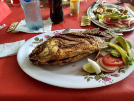Bahía De Paredón food