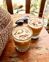 Tierra Mía Juice Coffee food