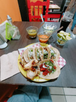 Taquería Romero's food