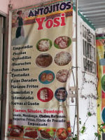 Antojitos Yosi food