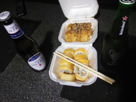 Ozaki Sushi Y Alitas food