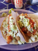 Tacos El Meño (mariscos) food