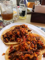 El Farolito, México food