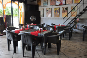 El Toreo Restaurante Bar inside
