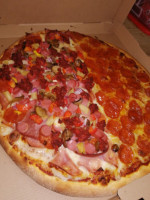 Juliano's Pizzas food