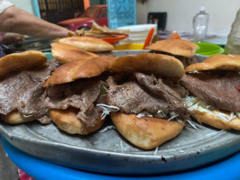 Cenaduria 'la Chata ' food