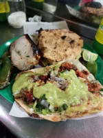 Tacos El Tamba food