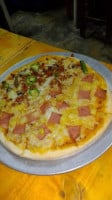 Carolinas Pizza food