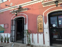 Corazón Y Sazón Exterior