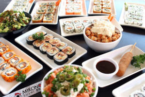 Mikono Sushi food