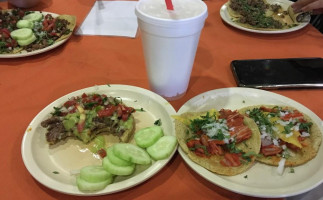 Tacos El Pastorcito food