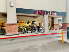 Sushi Itto, México outside