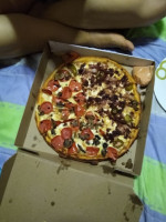 Chavo's Pizza Comida