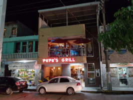 Pepe's Grill outside