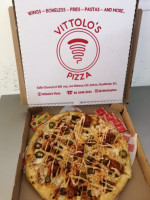 Vittolo's Pizza food