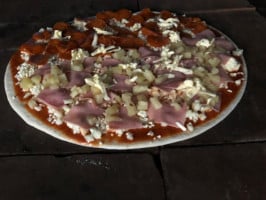 Abuelita Pizza food