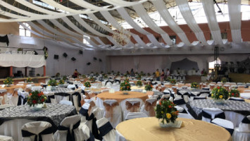 La Huerta Salón De Eventos Y inside