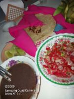 Palapa La Guadalupana food