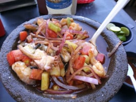 Mariscos El Paisa food