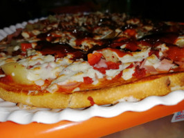 Mary Pizzas food