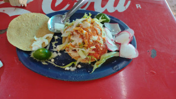 Cenaduria Los Gueros,menudo Y Fonda food