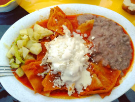 Cenaduría La Abuela Lupita food