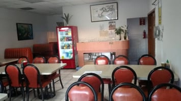 China Food Cafe inside