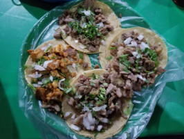 Tacos De Canasta outside