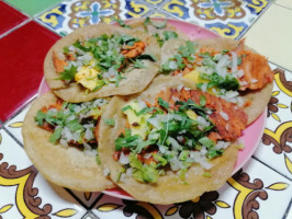 Tacos El Conejo 2 inside